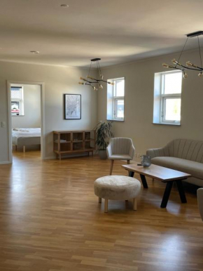 Sus flat 6